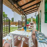 La By Interhome * Mazzanta